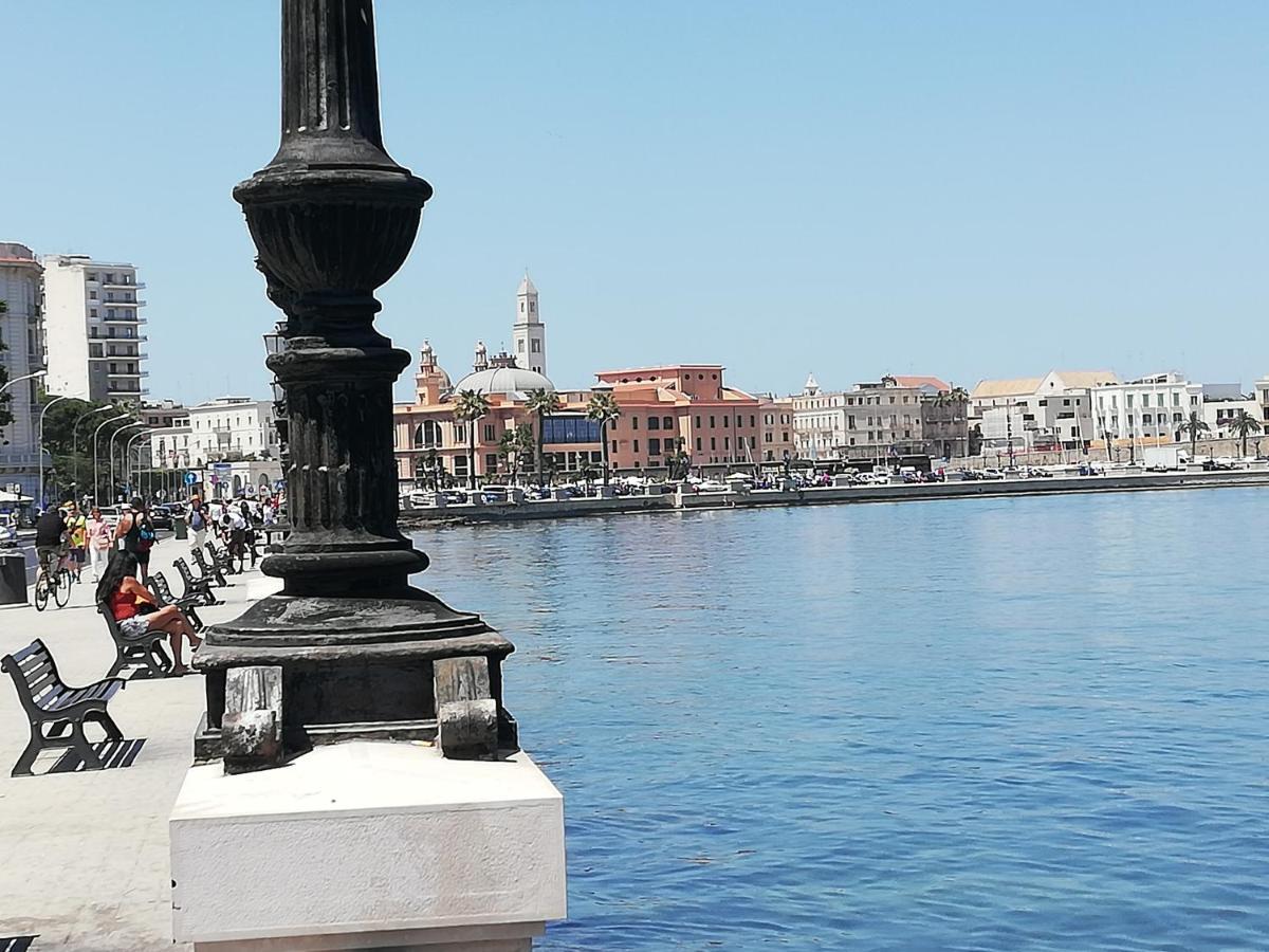 De Rossi Holiday Барі Екстер'єр фото